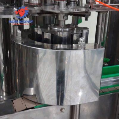 Máy xoáy nắp tự động Máy xoáy nắp tự động